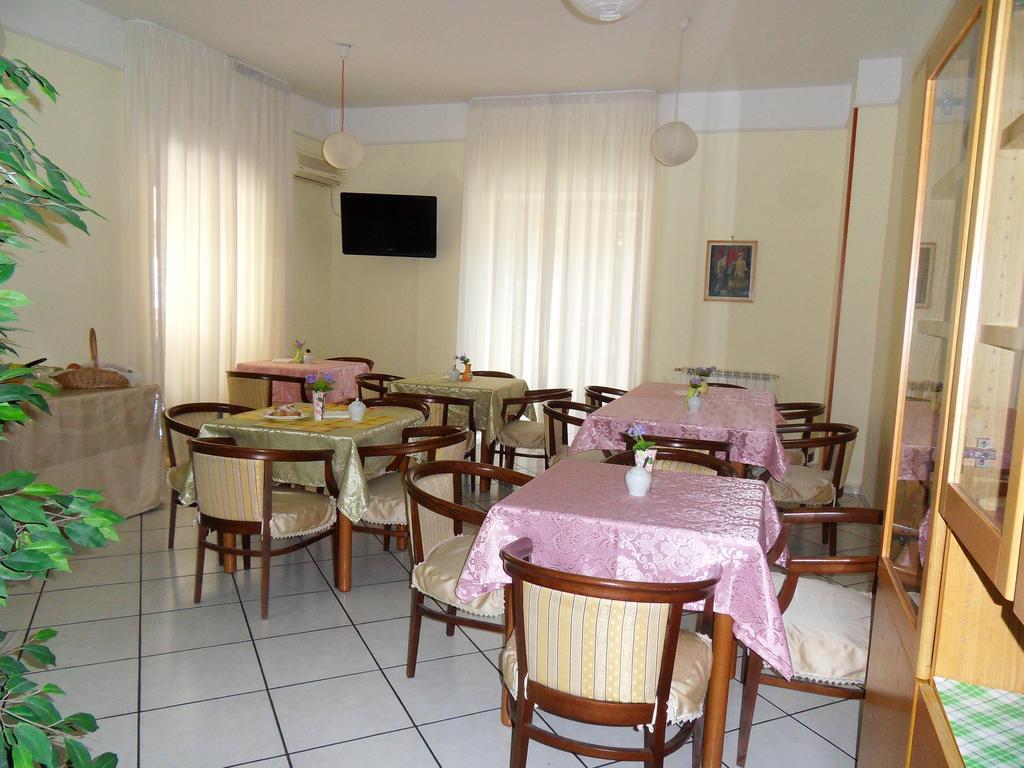 Hotel Astoria Pompeji Kültér fotó